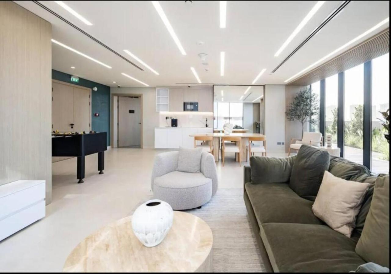 New Luxury Studio Near Marina-4Min Walk From Metro Διαμέρισμα Ντουμπάι Εξωτερικό φωτογραφία