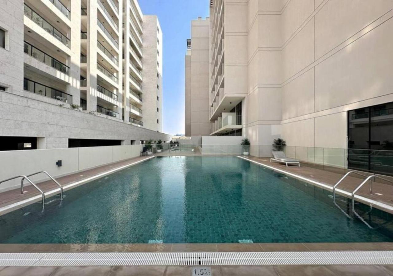 New Luxury Studio Near Marina-4Min Walk From Metro Διαμέρισμα Ντουμπάι Εξωτερικό φωτογραφία